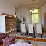 Apartman View Of The Vijecnica